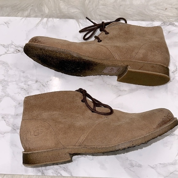 UGG Men\'s Brown Suede Chukka Boots size 8 main image 11
